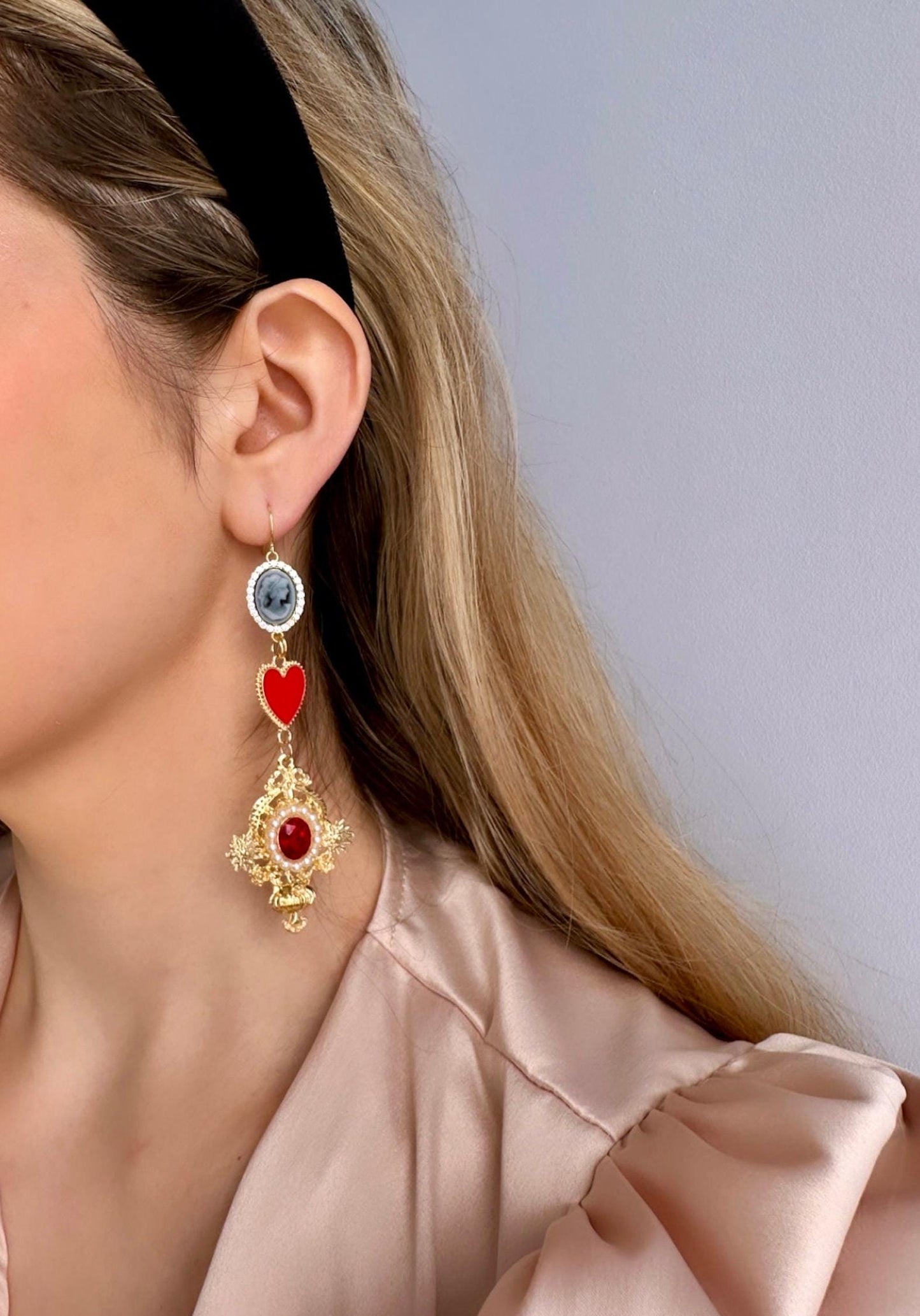 Valentine's Day Earrings, Queen of Hearts Earrings, Long Victorian Earrings, Heart Cameo Earrings, Statement Heart Earrings, Vday Gift