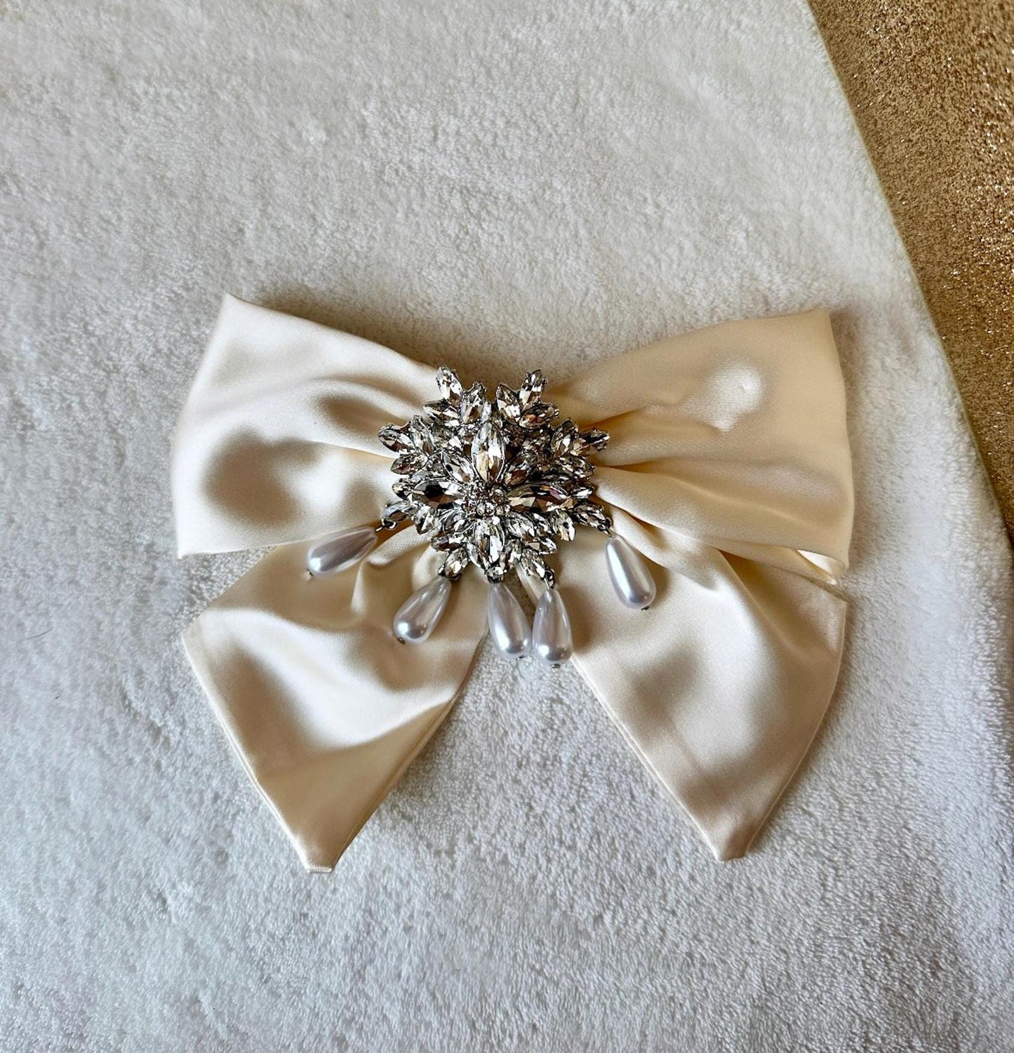 Christmas Hair Bow Clip, Snowflake Hair Bow, Black Christmas Bow, Black Satin Hair Bow, Festive Hair Bow, Snowflake Hair Clips