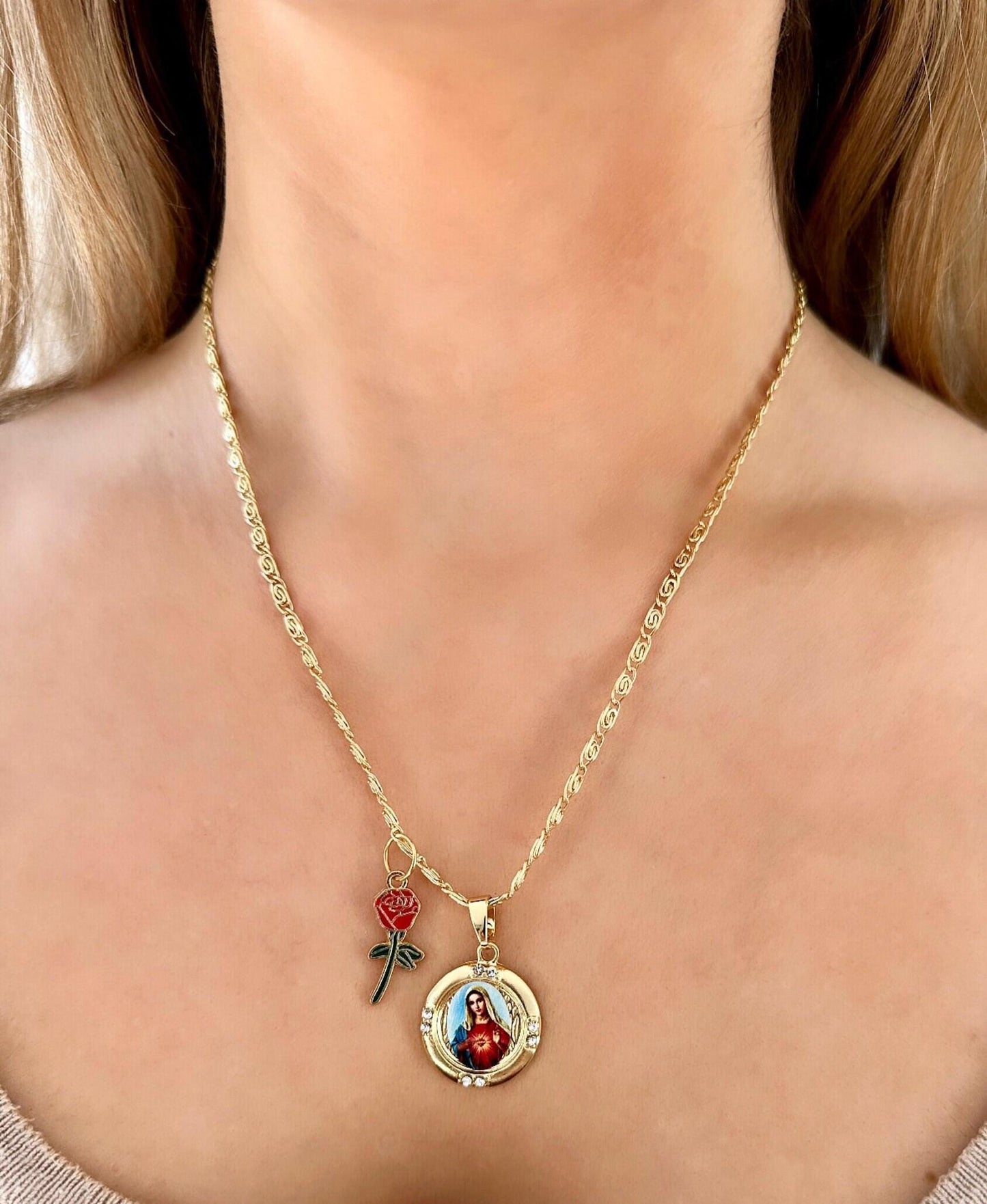 Virgin Mary Rose Gold Necklace, Virgin Mary Pendant Gold, Virgin Mary Medallion, Virgin Mary Portrait, Religious Mother's Day Gift
