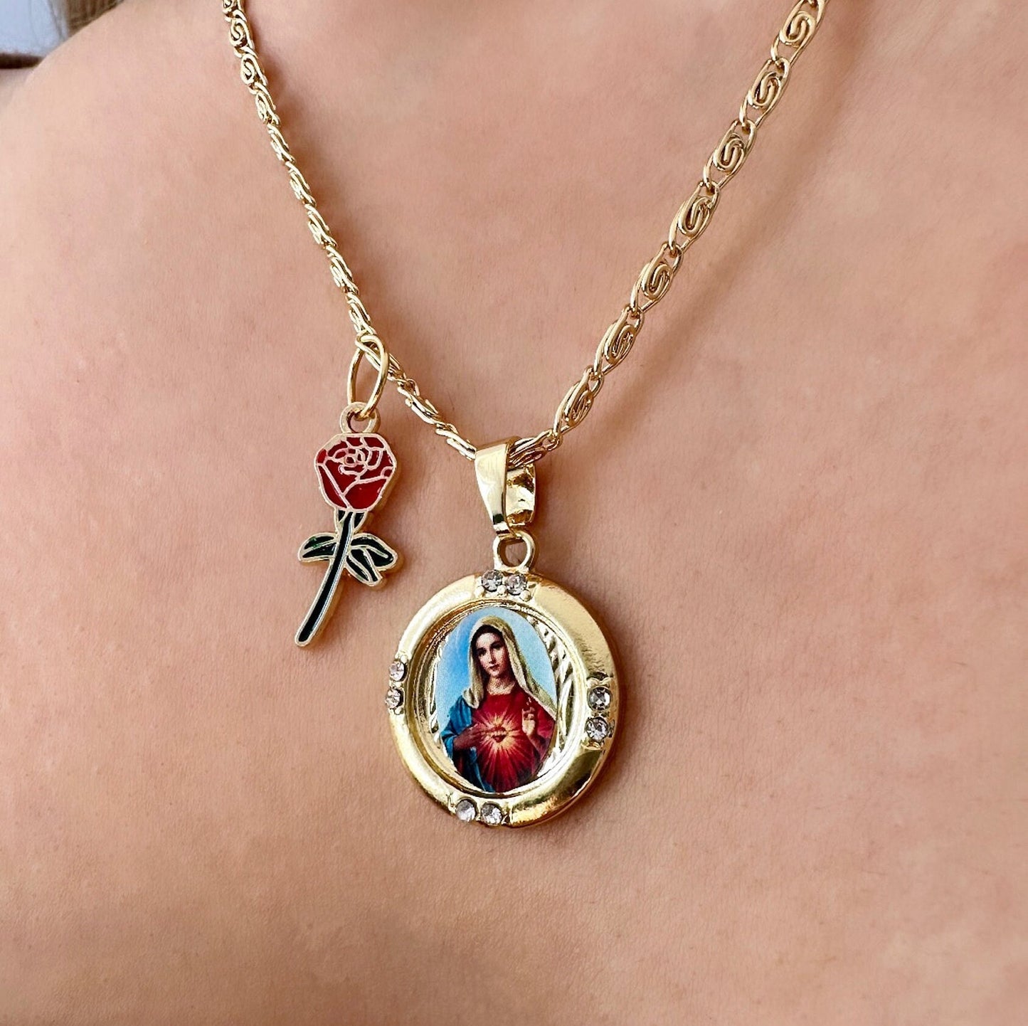 Virgin Mary Rose Gold Necklace, Virgin Mary Pendant Gold, Virgin Mary Medallion, Virgin Mary Portrait, Religious Mother's Day Gift