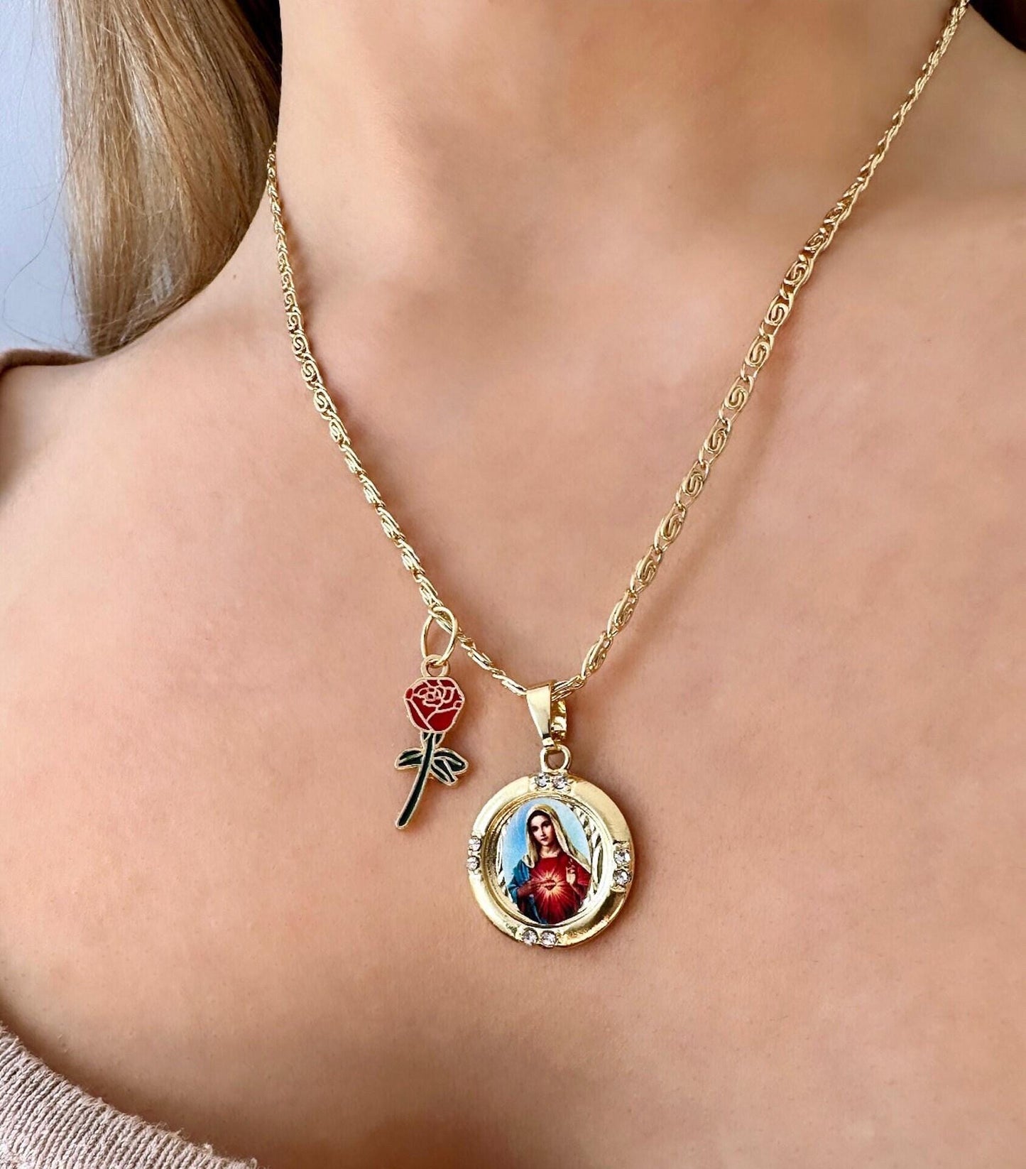 Virgin Mary Rose Gold Necklace, Virgin Mary Pendant Gold, Virgin Mary Medallion, Virgin Mary Portrait, Religious Mother's Day Gift