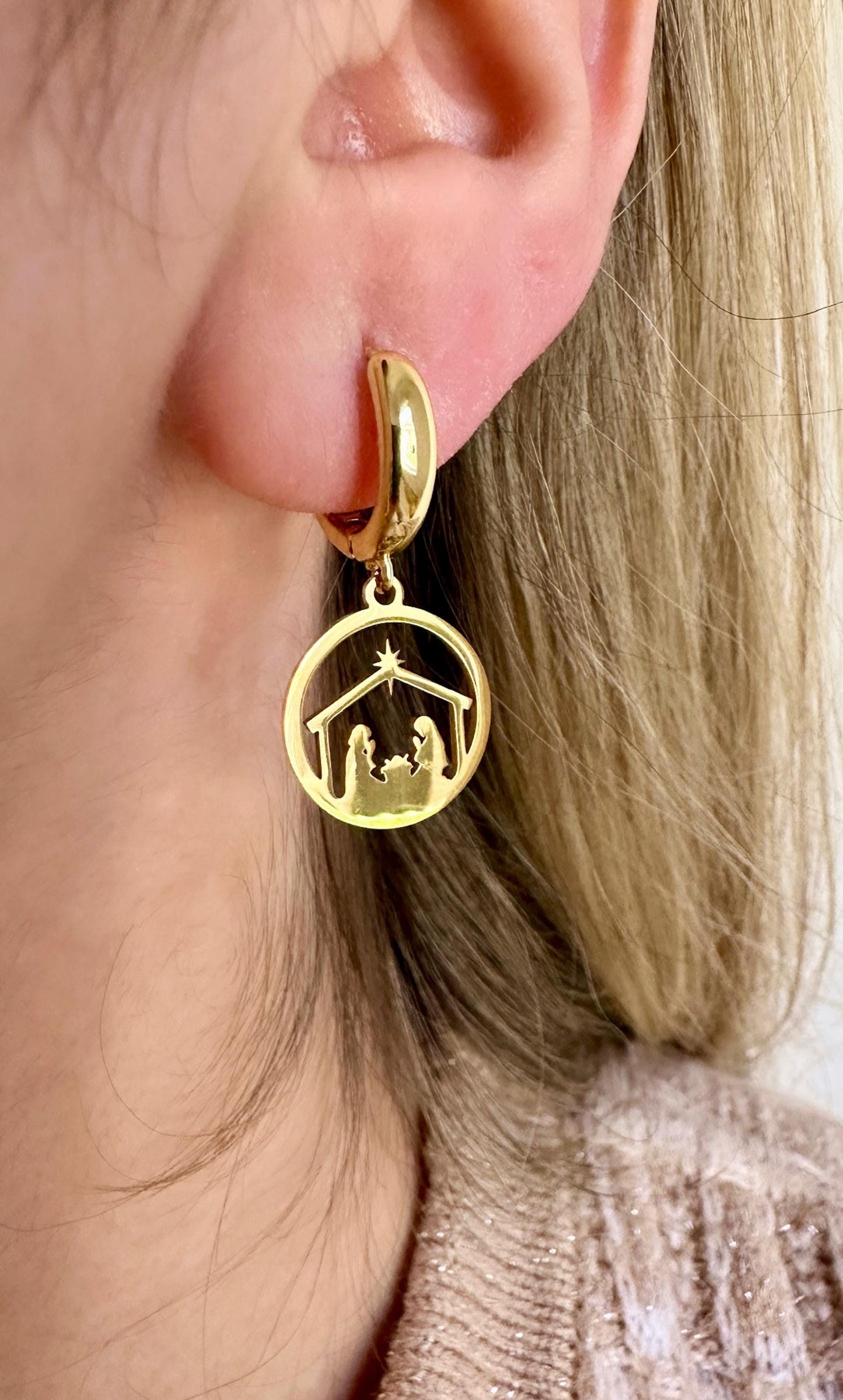 Nativity Earrings, Religious Christmas Earrings, Christmas Hoop Earrings, Nativity Scene Earring, Gold Christmas Earrings, Christmas Hoops