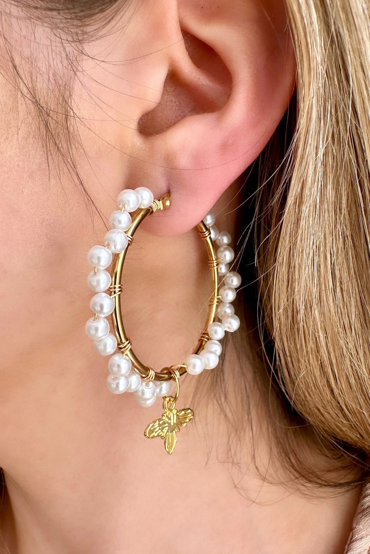 Gold Bee Earrings, Bee Hoop Earrings, Pearl Hoop Earrings Gold, Wire Wrapped Hoop Earrings, Pearl Beaded Earrings, Large Hoop Earrings Gold