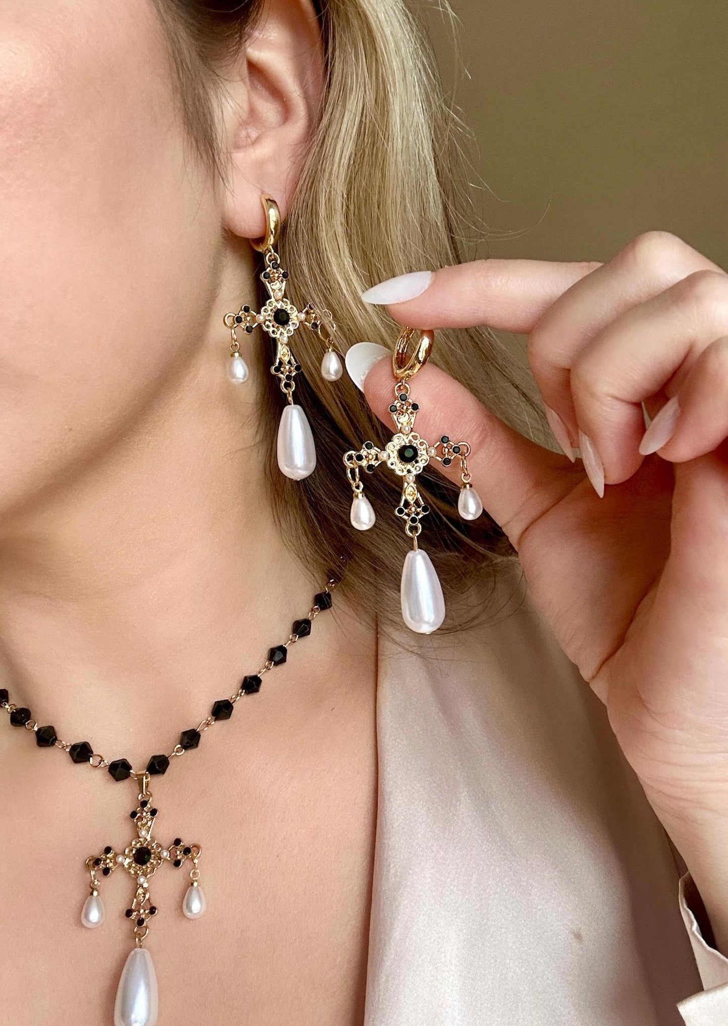 Renaissance Cross Necklace, Tudor Necklace, Renaissance Earrings, Halloween Jewelry Set, Renaissance Jewelry For Women, Medieval Jewelry