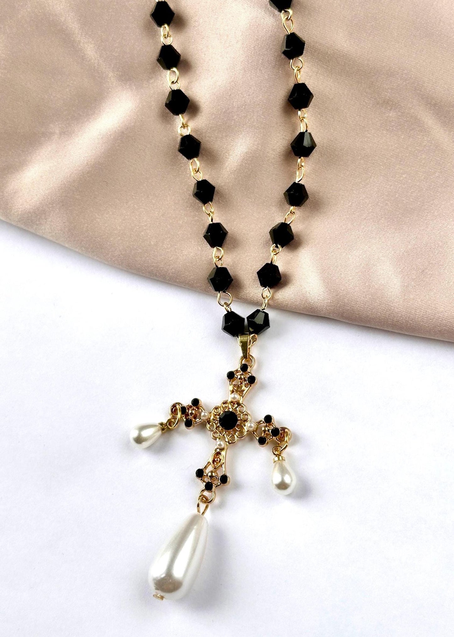 Tudor Cross Necklace, Renaissance Cross Necklace, Medieval Cross Necklace, Goth Cross Necklace, Pearl Cross Necklace, Halloween Necklace