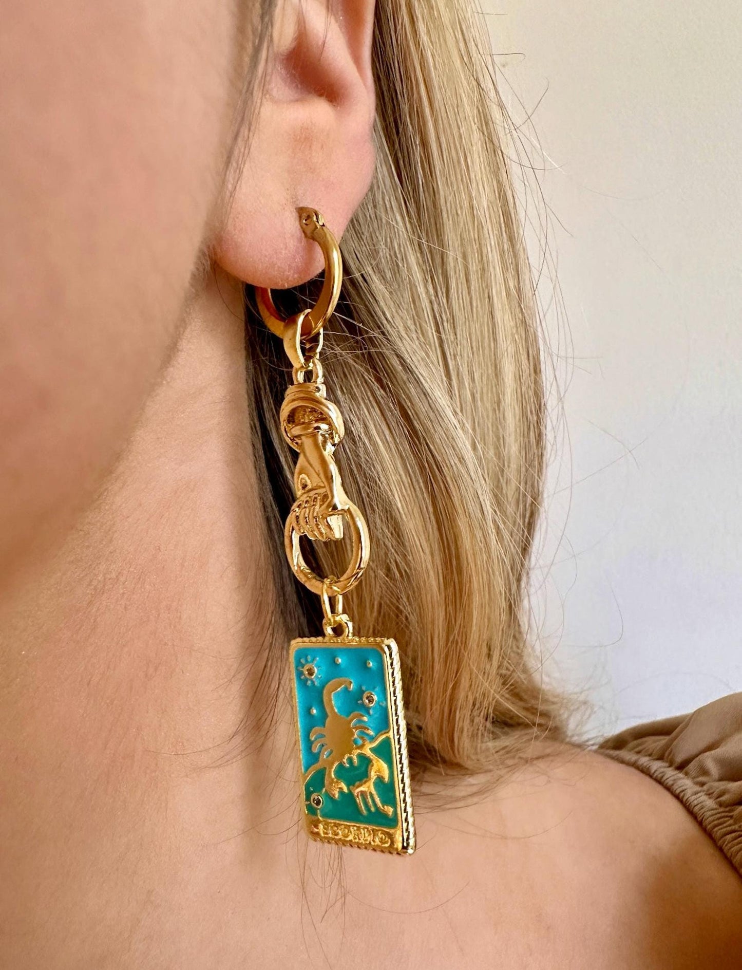 Tarot Card Earrings, Zodiac Sign Earrings, Scorpio Earrings, Gold Hand Earrings, Tarot Earrings Dangle, Scorpio Gifts Astrology Sign Jewelry
