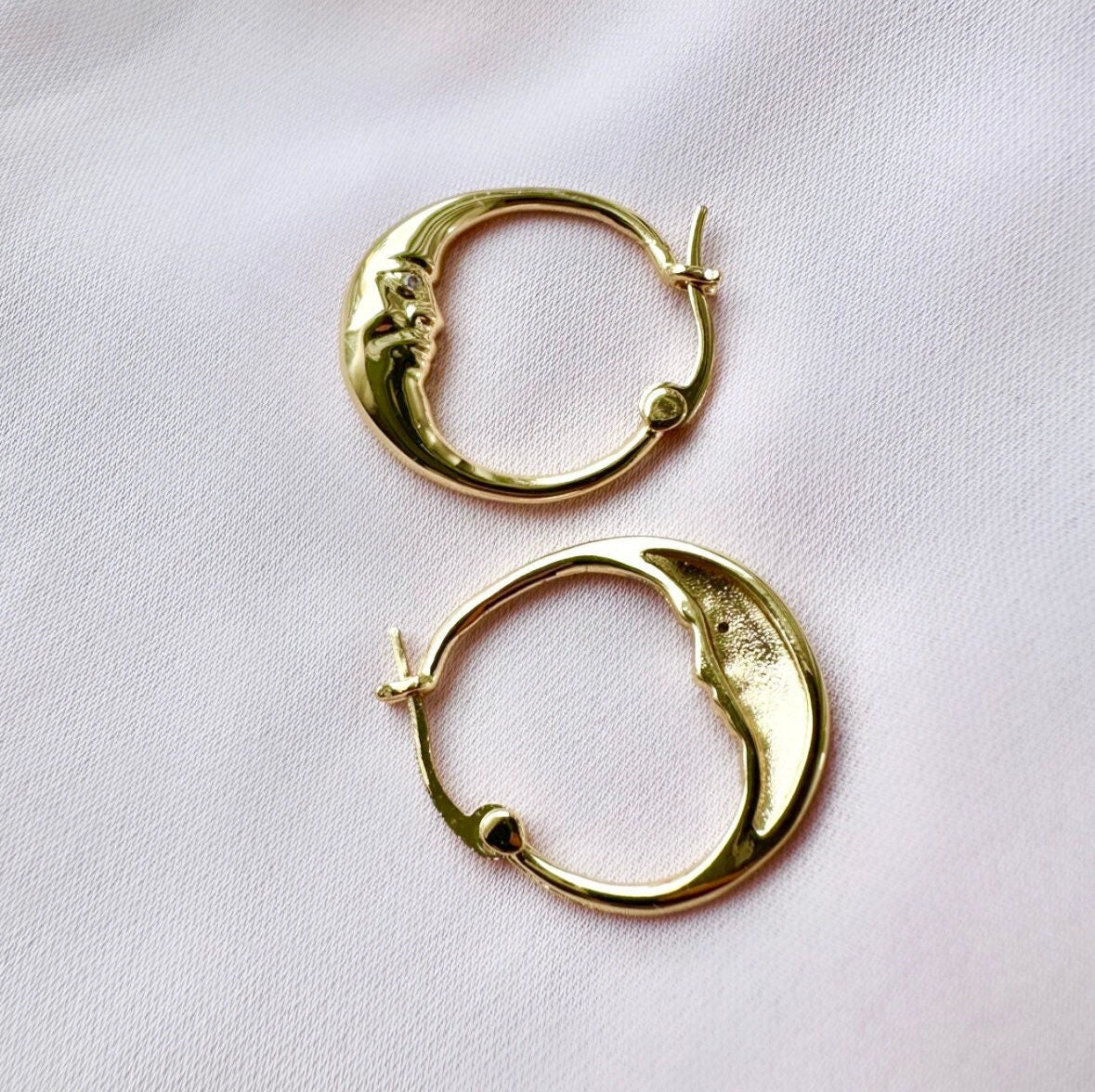 Gold Moon Hoop Earrings, Celestial Earrings, Crescent Moon Hoop Earrings, Hoop Earrings Set, Moon Face Earrings, Half Moon Earrings