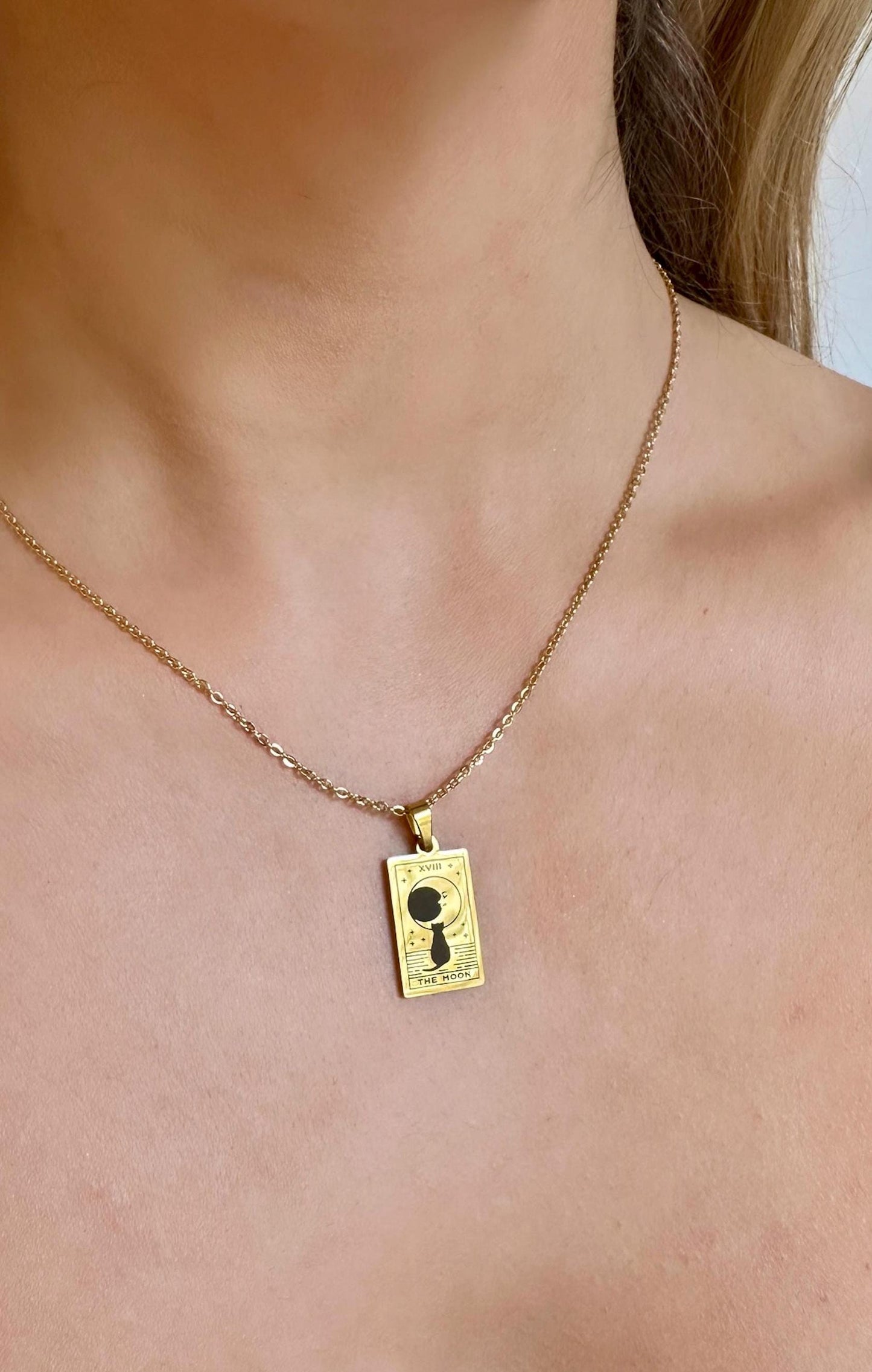 Cat Moon Necklace, Cat Tarot Necklace, The Moon Tarot Necklace, Gold Cat Necklace, Stainless Steel Tarot Card Pendant, Celestial Pendant