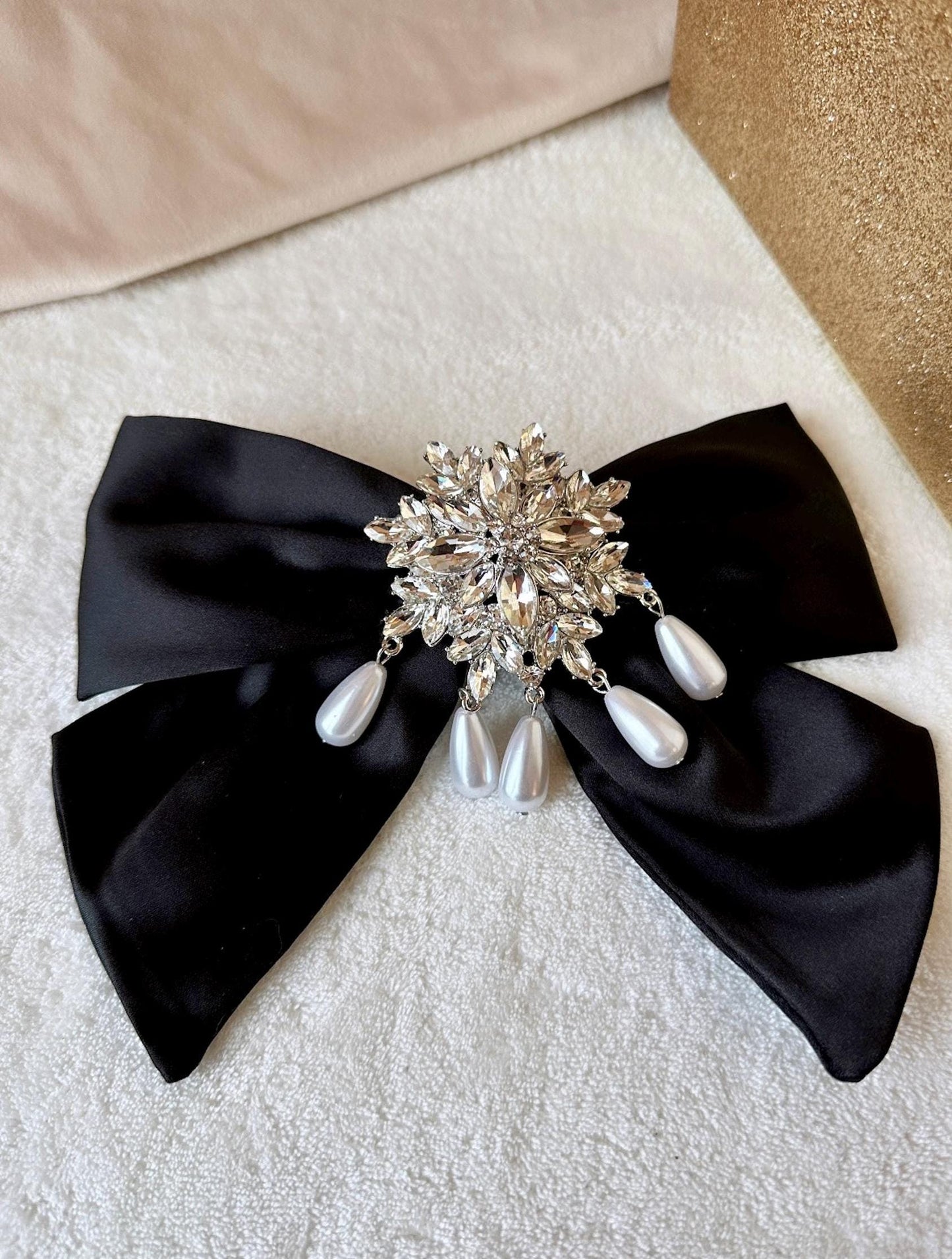 Christmas Hair Bow Clip, Snowflake Hair Bow, Black Christmas Bow, Black Satin Hair Bow, Festive Hair Bow, Snowflake Hair Clips