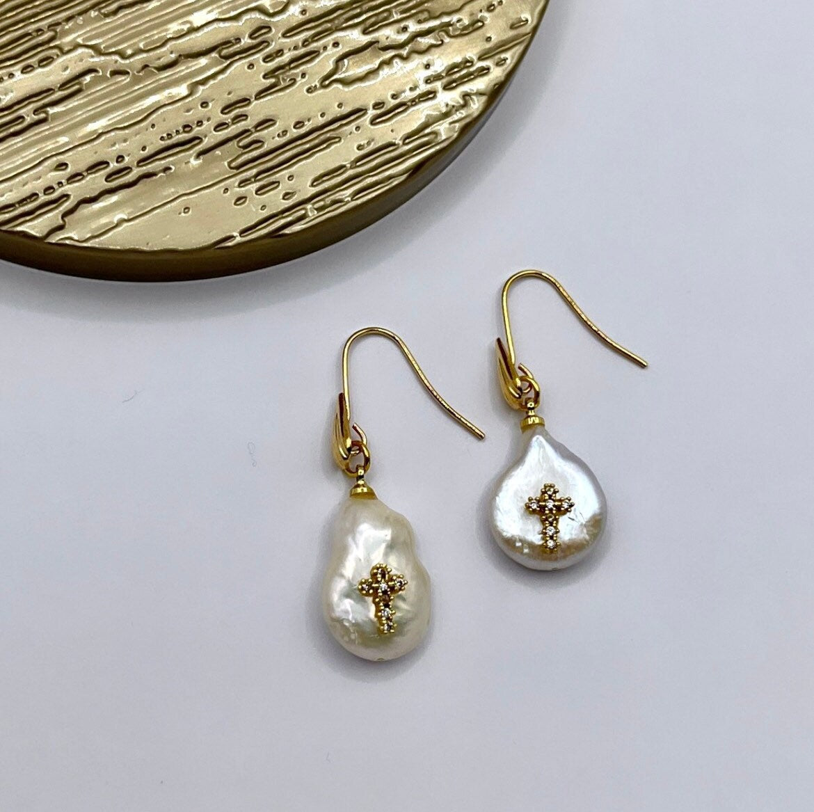 Pearl Cross Earrings, Tear Drop Pearl Earrings, Tiny Cross Earrings, Pearl Drop Earrings Gold, Gold Cross Earrings, Easter Earrings