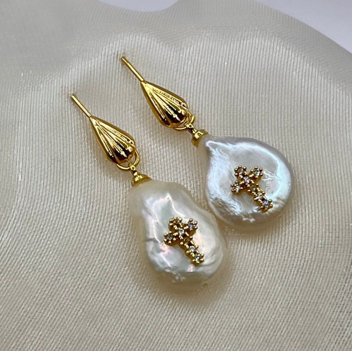 Pearl Cross Earrings, Tear Drop Pearl Earrings, Tiny Cross Earrings, Pearl Drop Earrings Gold, Gold Cross Earrings, Easter Earrings