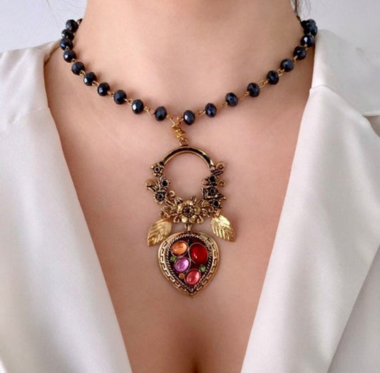 Fairy Aesthetic Necklace, Botanical Necklace With Gold Leaves, Black Bead Fairy Necklace, Cottagecore Jewelry