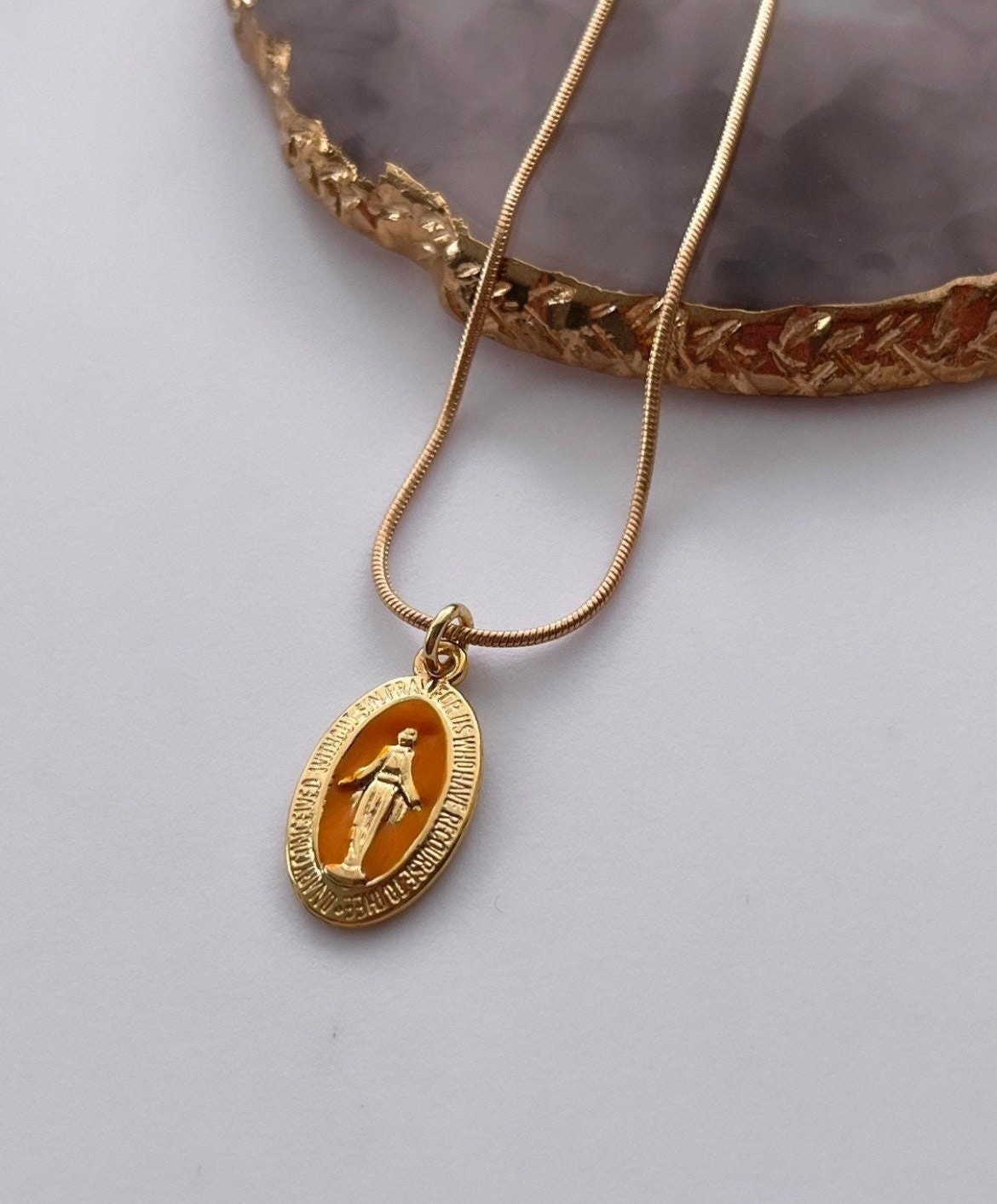 Catholic Necklace, Virgin Mary Necklace Gold, Miraculous Medal Necklace, Saint Pendant Gold, 18K Gold Filled Necklace, Protection Necklace