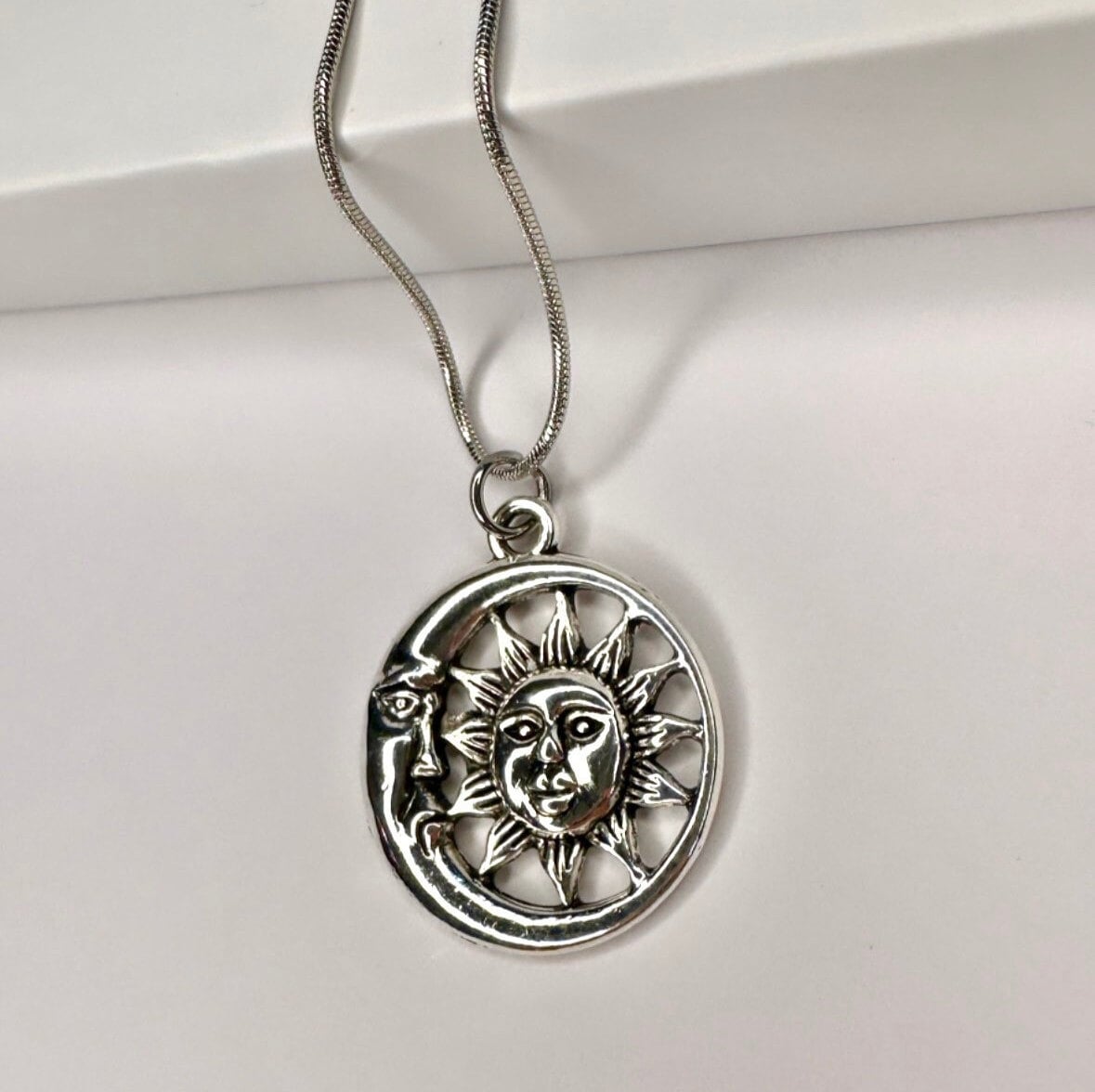 Silver Sun Moon Necklace, Moon Face Necklace, Sun Face Necklace, Silver Celestial Jewelry, Celestial Pendant, Tarot Necklace, Sun Moon Face