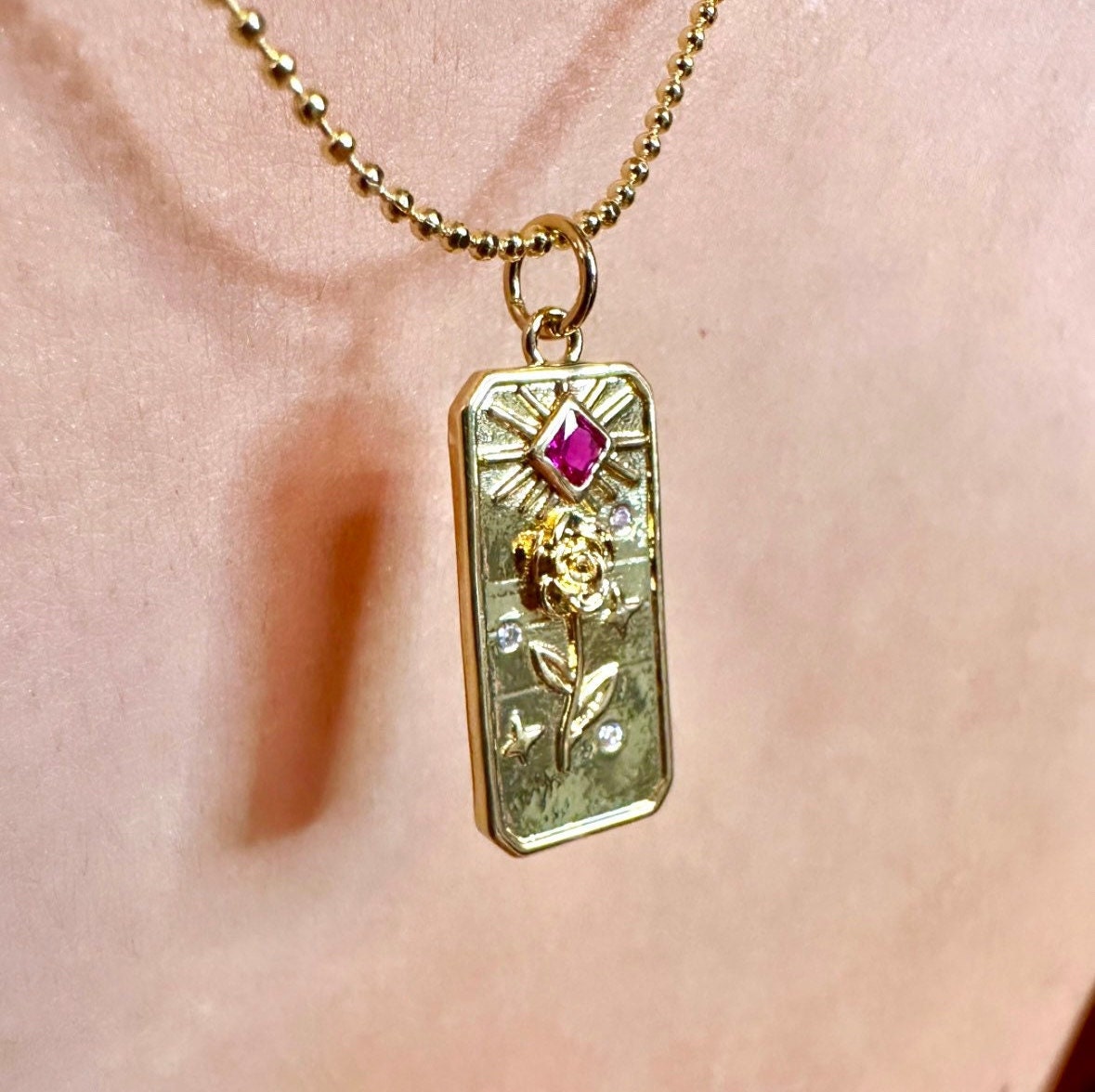 18K Gold Rose Birth Store Necklace, Tarot Card Necklace, Birth Flower Pendant Necklace, Mother's Day Flower Necklace, Wildflower Necklace