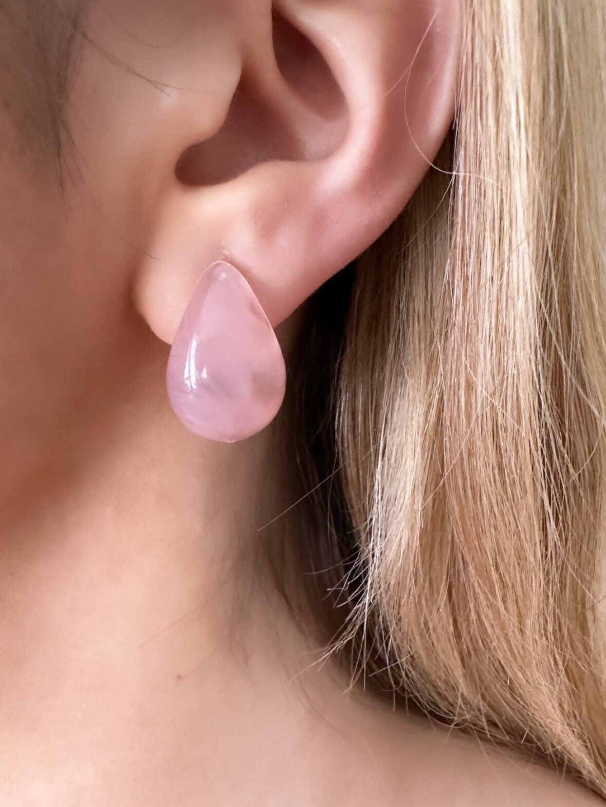 Rose Quartz Earrings, Raw Crystal Earrings, Pink Quartz Earrings, Raw Stone Earrings, Huggie Earrings, Chunky Hoop Earrings