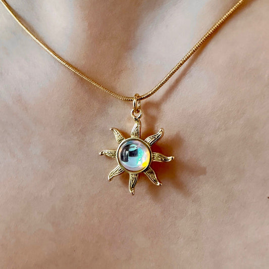 14K Gold Sun Pendant, Tiny Sun Necklace, Gold Sun Pendant Necklace, Small Sun Necklace, Celestial Charm Necklace, Summer Necklace Gold