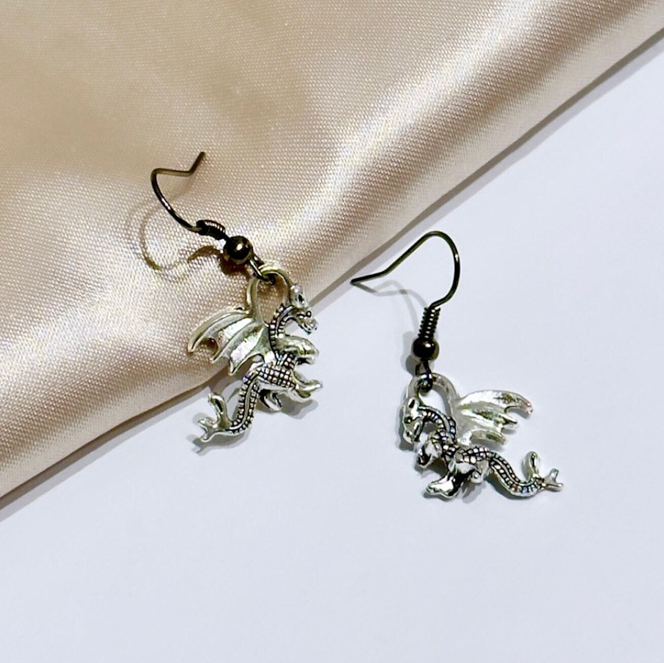 Silver Dragon Earrings, Tiny Dragon Earring, Dragon Dangle Earrings, Renaissance Earrings Halloween Earrings Fantasy Earrings Dragon Jewelry