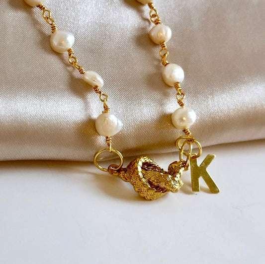 Gold Love Knot Necklace, Pearl Love Knot Necklace, Custom Pearl Necklace, Love Knot Necklace For Wife, Gold Initial Pendant Necklace