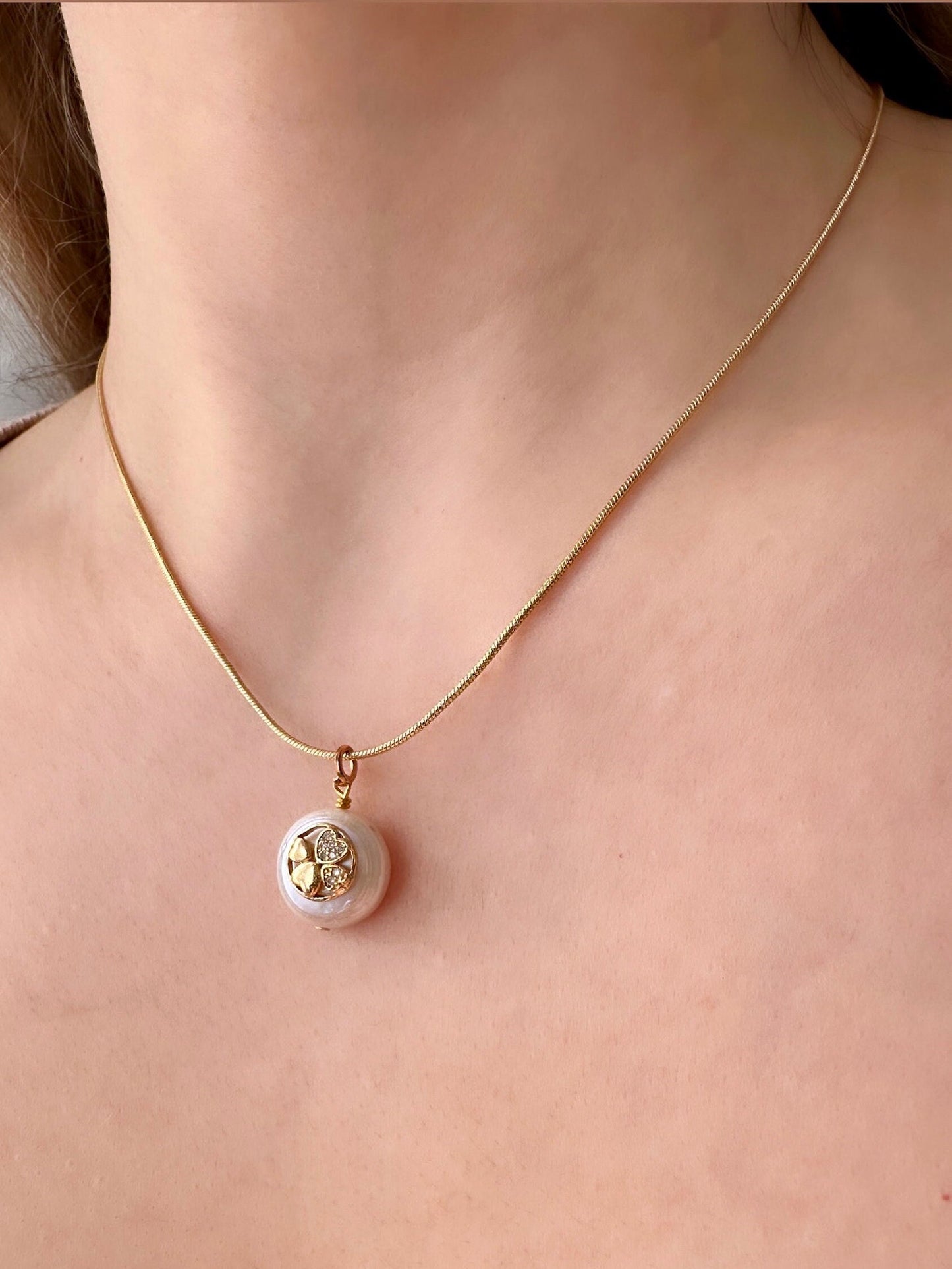 Pearl Clover Necklace, 18K Clover Necklace, Gold Filled Pearl Necklace, Gold Shamrock Necklace, Freshwater Pearl Drop Necklace, Mother's Day