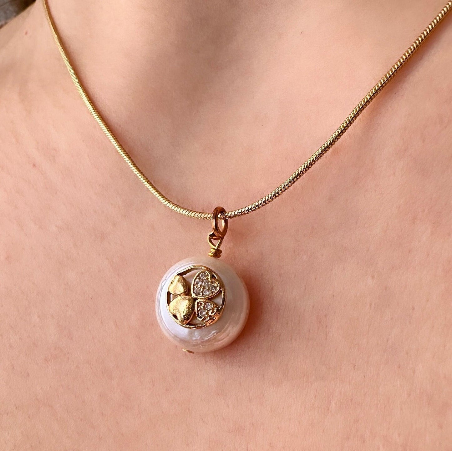 Pearl Clover Necklace, 18K Clover Necklace, Gold Filled Pearl Necklace, Gold Shamrock Necklace, Freshwater Pearl Drop Necklace, Mother's Day