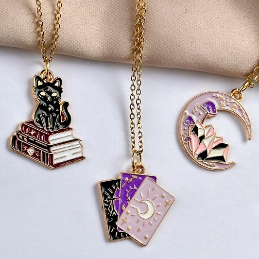 Cute Halloween Necklace, Witchy Necklace For Women, Halloween Necklaces For Women Cat And Moon Necklace, Halloween Pendant Mystical Necklace