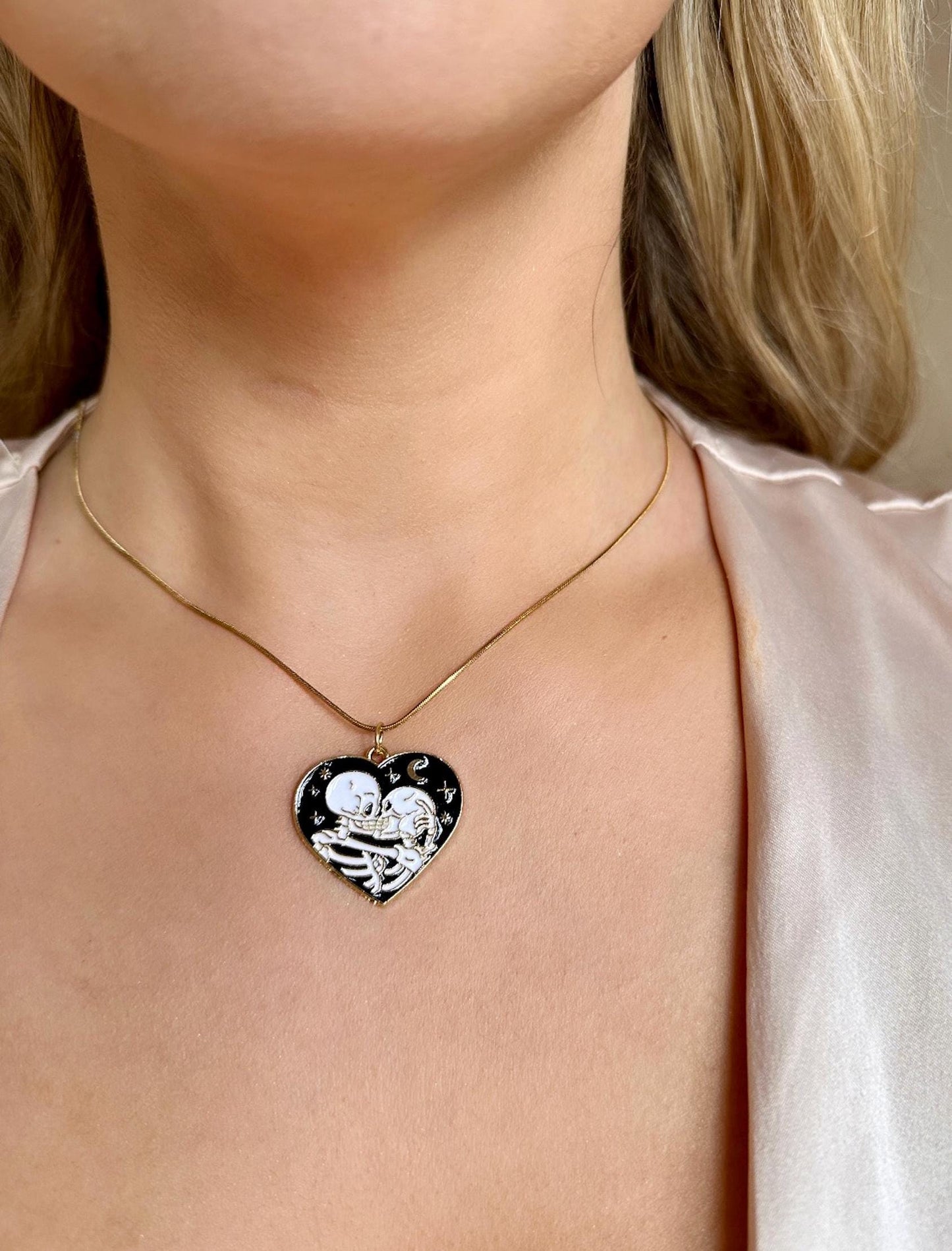 Skeleton Kissing Necklace, Skeleton Lovers Pendant, Skeleton Jewelry Set, Skeleton Hoop Earrings, Skeleton Bride Jewelry, Skeleton Heart